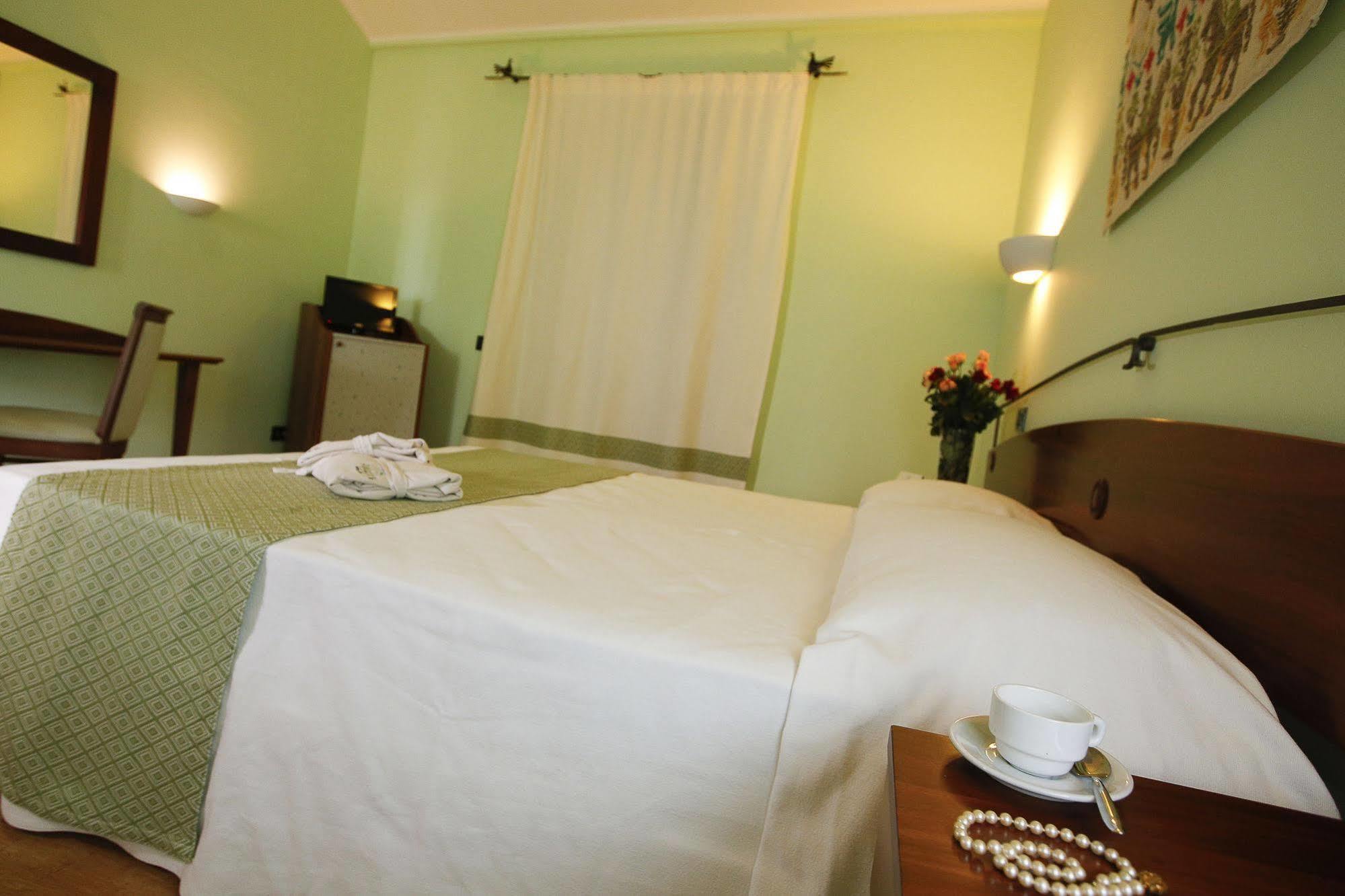 Sardegna Termale Hotel&SPA Sardara Esterno foto